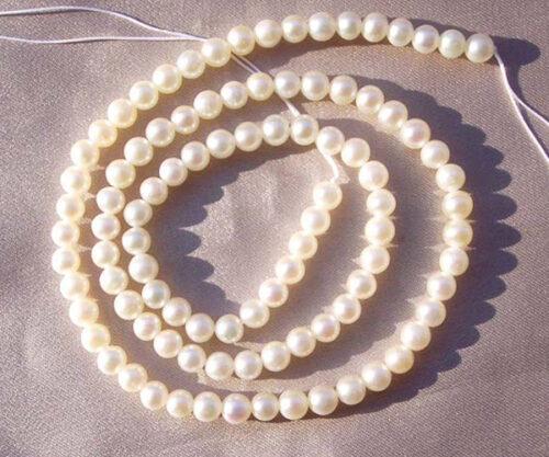 4-5mm White AAA- Round Pearl Strand