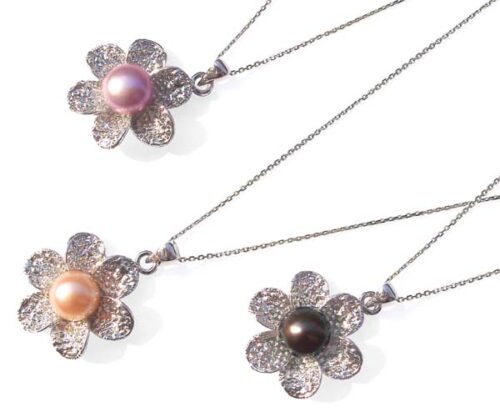Pink, Mauve and Black Large 10mm Genuine Pearl Pendant and Flower Shaped Setting with 16in Silver Chain