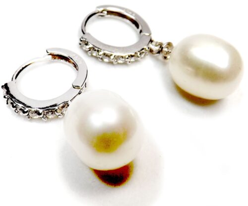 925S Silver Pearl Dangling Earrings in Diamond Accent Circle