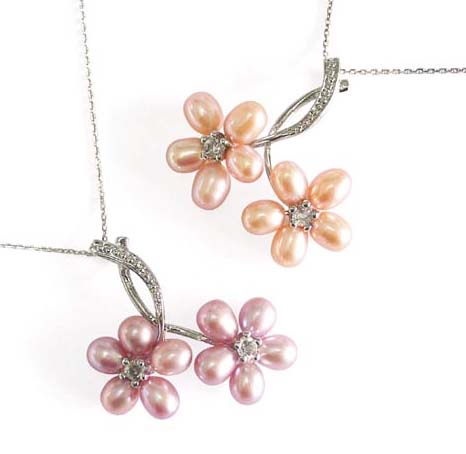 Pink and Mauve 5-6mm Twin Flower Cluster Pearl Pendants, Free 16inch Sterling Silver Chains