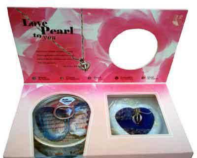 Love Pearl in Oyster Gift Sets, including 16in SS Necklace, Cage and a Real Pearl in an Oyster