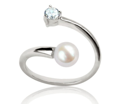 White 5-6mm AAA Round Pearl Adjustable Ring in 925 Sterling Silver