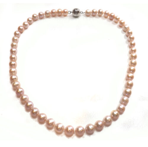 Mauve colored 8-9mm round pearl necklace with magnetic clasp