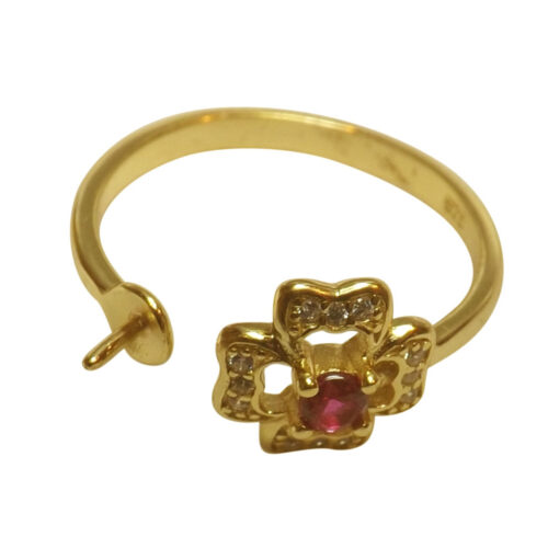 18k yellow gold with ruby flexible ring setting