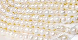9x16mm Peanut Pearl Strand