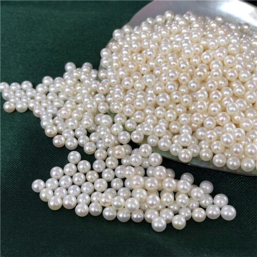 small sized pearls in white color, sold by 10 pieces