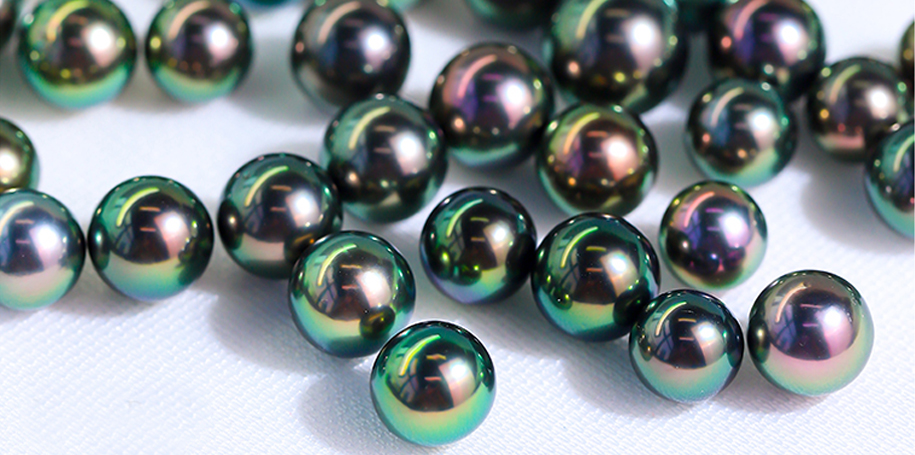 Trésors de St Barth - Black Tahitian pearls necklace from St Barth island !