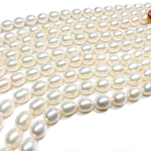 Gem Quality 8-9mm Rice Oval Shaped AAA White Pearl Strand