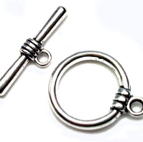Large Sized Round Toggle Clasp