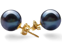 round pearl earrings