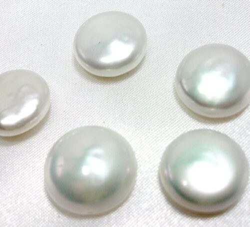 White Loose Undrilled Keepsake 14-15mm AAA Coin Pearl