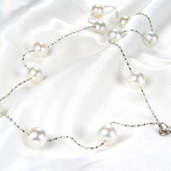White 7-7.5mm 14K WG Round Tin Cup Pearl Necklace