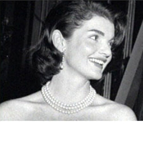 Jackie O Famous Look-a-like 3-row 7-8mm Round AA+ Pearl Necklace