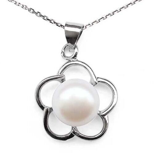 White 8-9mm Pearl Pendant in Flower Design, 16in Silver Chain