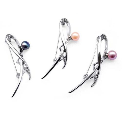 Real Pearl Brooch in 4 Colors