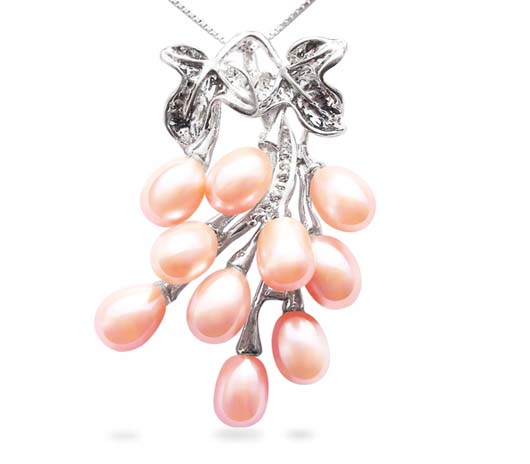 Pink 5-6mm Clustered 10 Pearl 16inch Sterling Silver Necklace