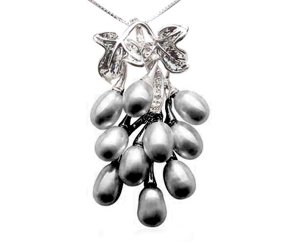 Grey 5-6mm Clustered 10 Pearl 16in SS Necklace