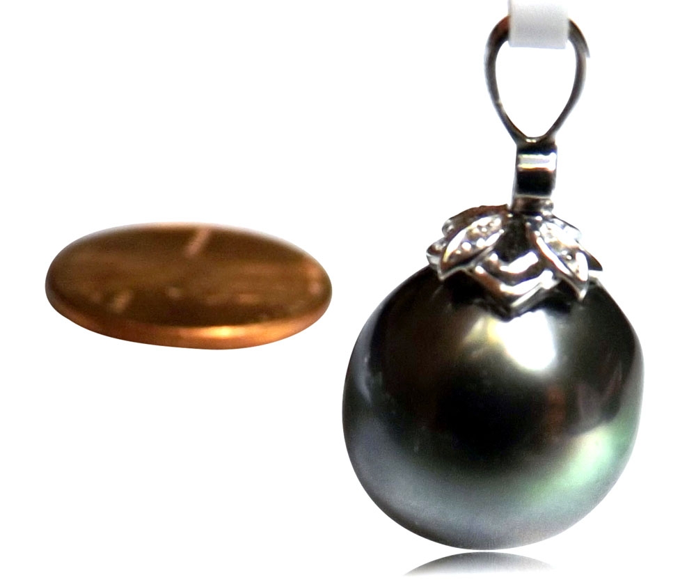 11.5mm Tahitian Peacock Black Pearl Pendant 14k White Gold