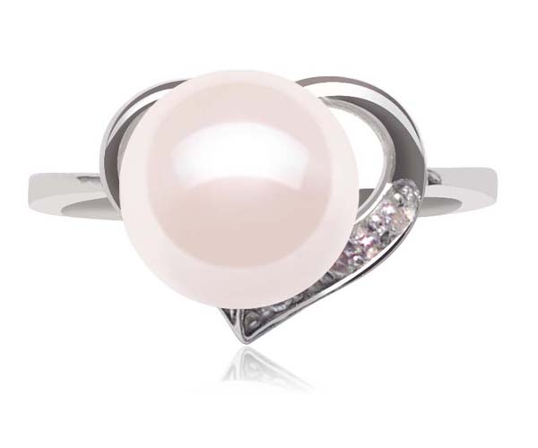 White 9.5-10mm 925 Sterling Silver Pearl Ring in a Heart Shaped Design