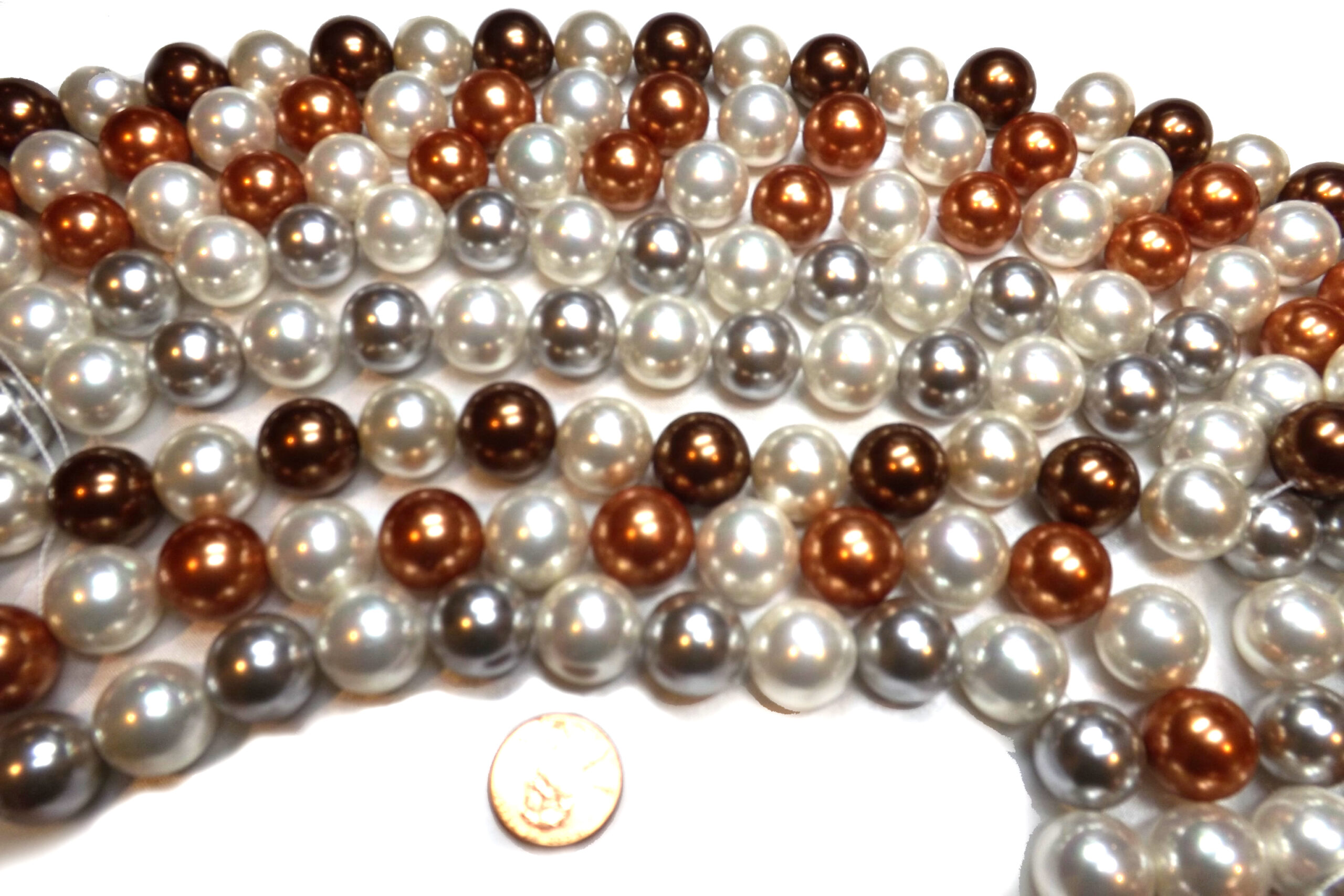 White, Grey Copper and Chocolate 16mm SSS Pearl Strand