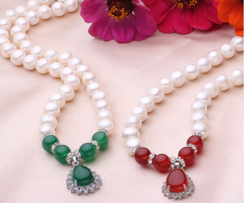 Agate or Jade necklace and earrings set of 2