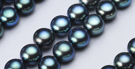 Button Black Pearls