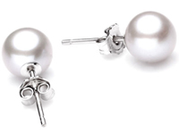 round pearl earrings