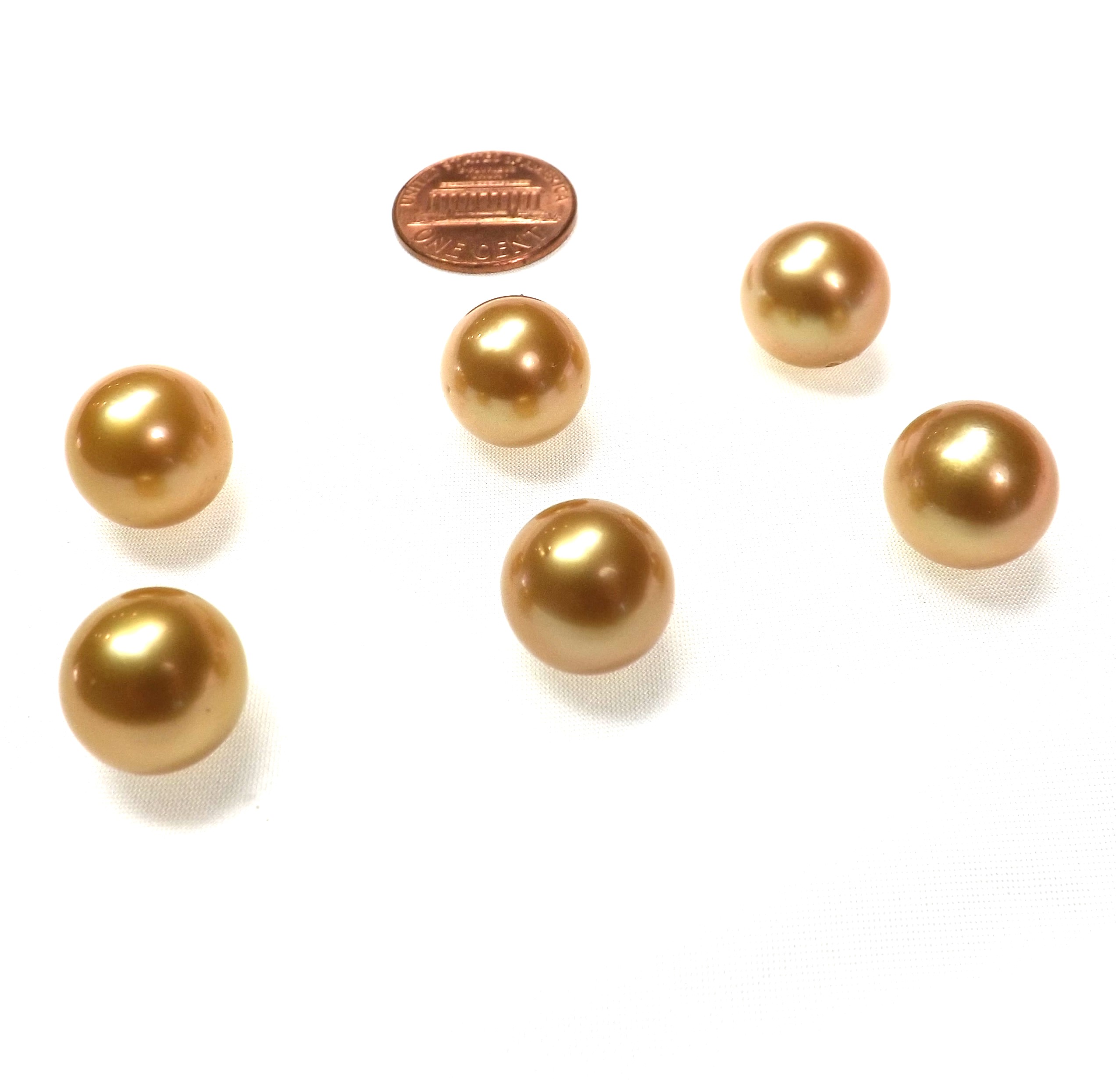 south sea golden single pearl sold in pairs